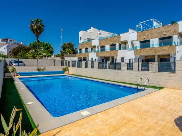 3-bedroom Town House In Orihuela Costa, Spain (134 M²)