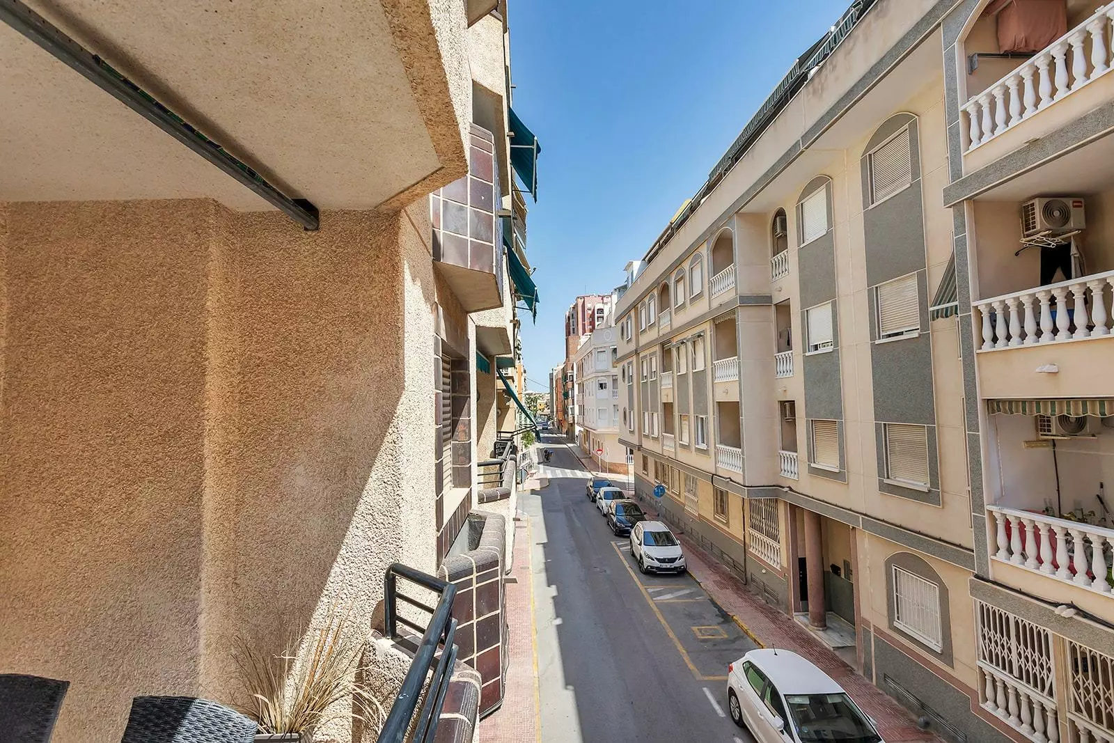 1-7-652177 3-bedroom Apartment In Torrevieja, Spain (101 M²)