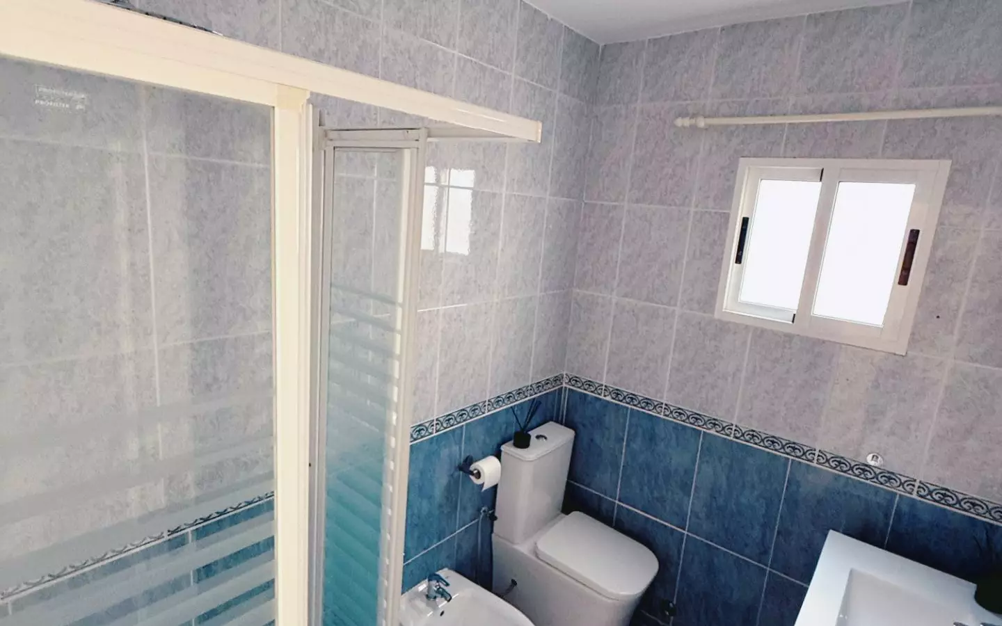 3-bedroom Apartment In Torrevieja, Spain (83 M²)