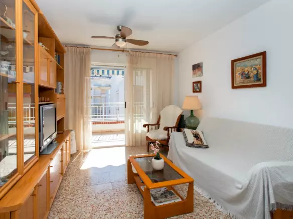 3-bedroom Penthouse In Torrevieja, Spain (88 M²)