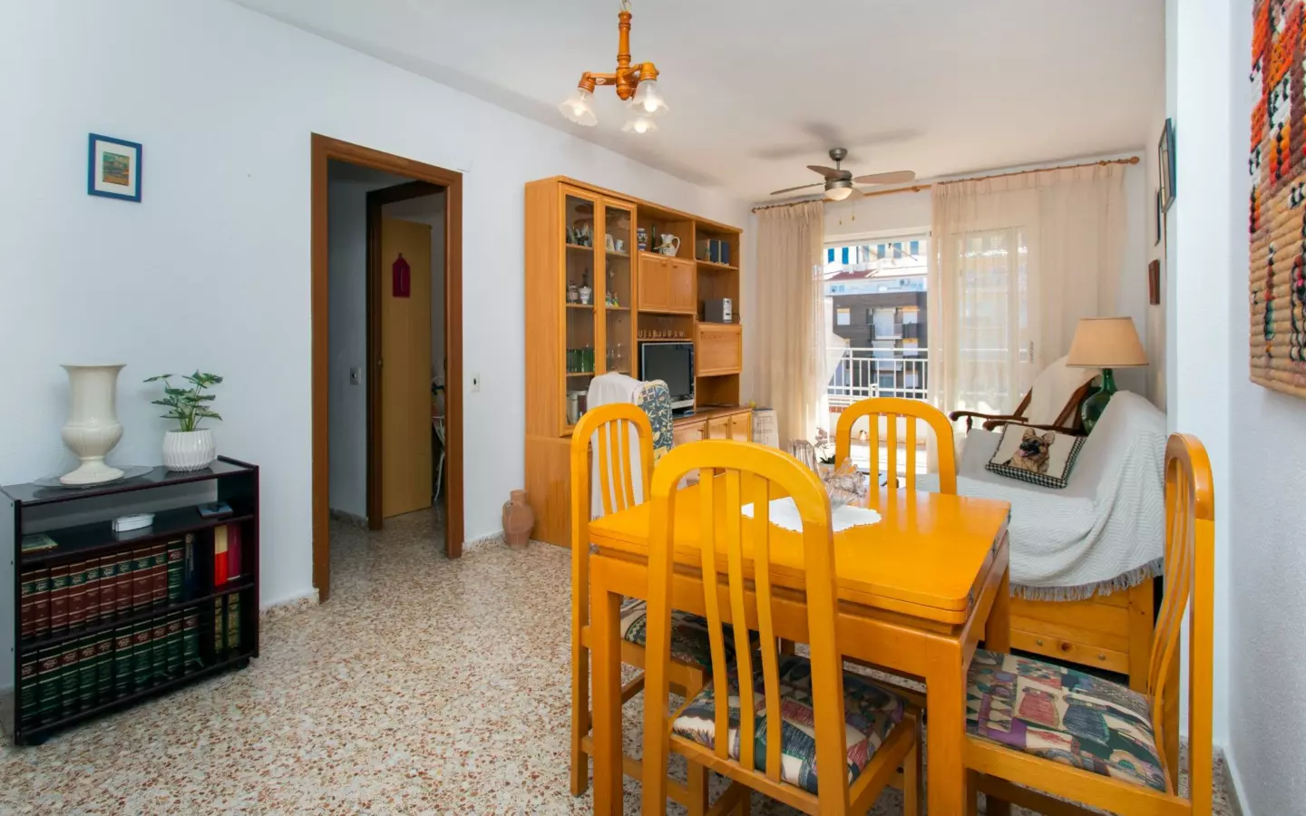 3-bedroom Penthouse In Torrevieja, Spain (88 M²)