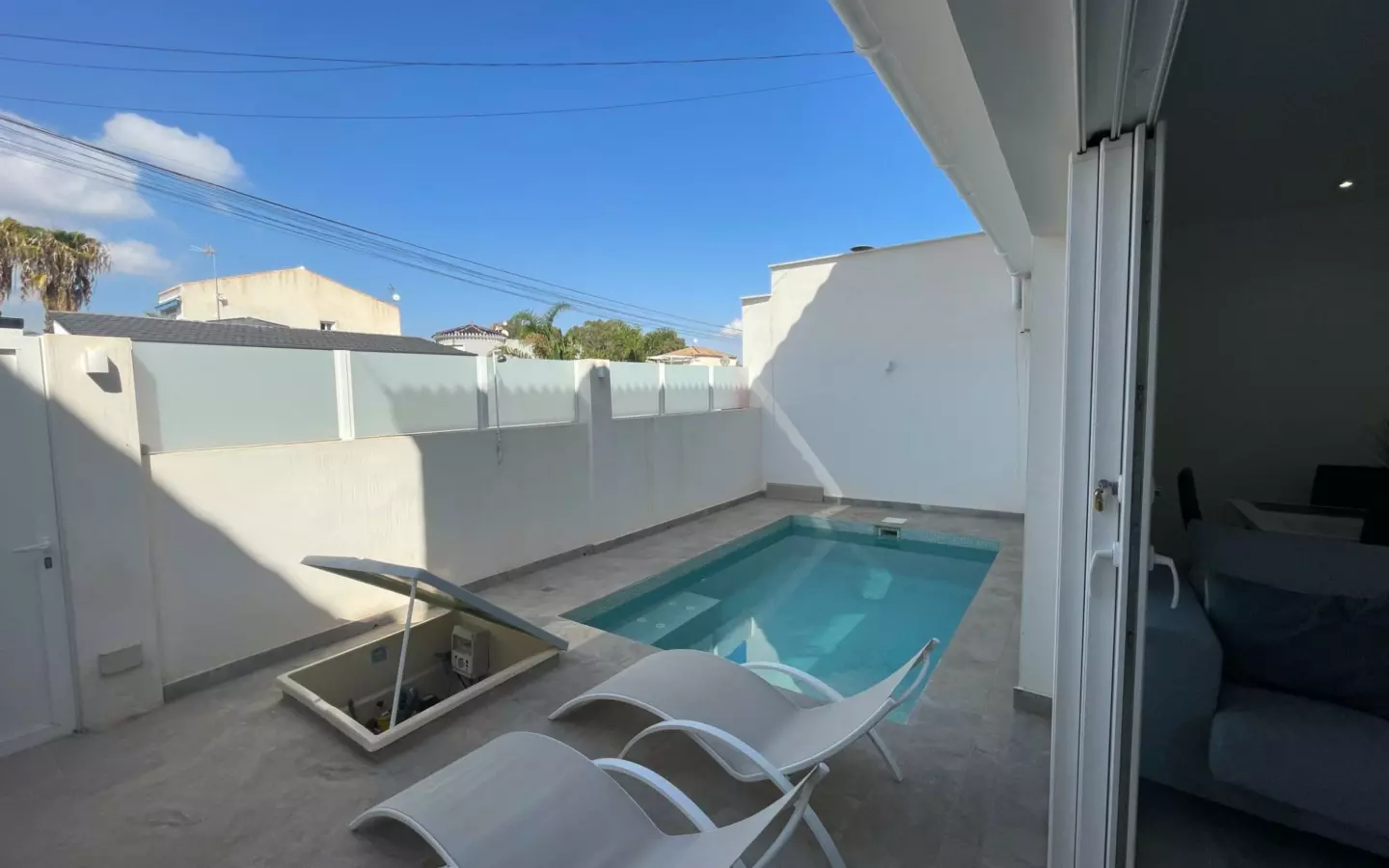 3-bedroom Bungalow In Orihuela Costa, Spain (73 M²)