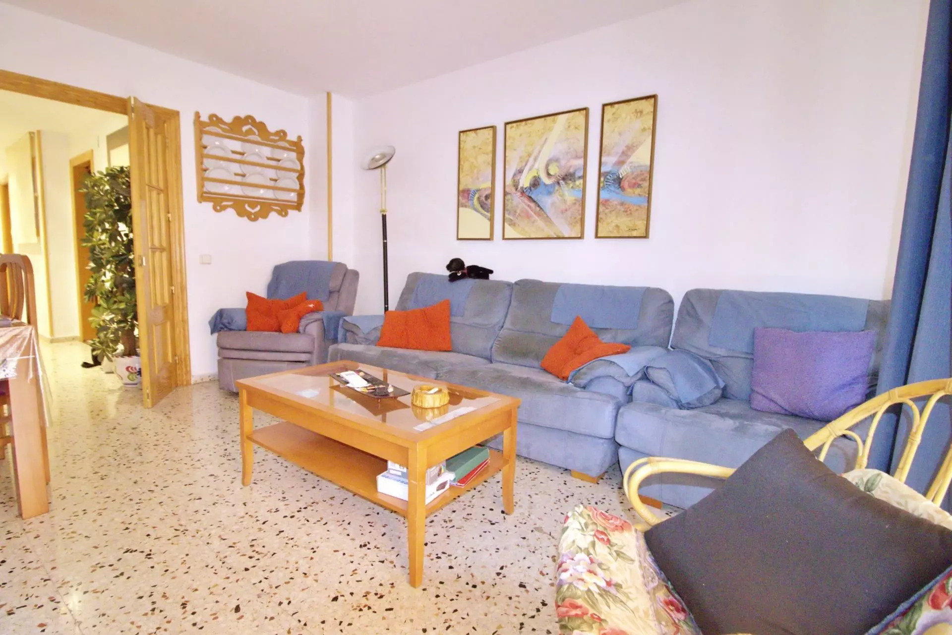 3-bedroom Apartment In Alicante, Spain (107 M²)