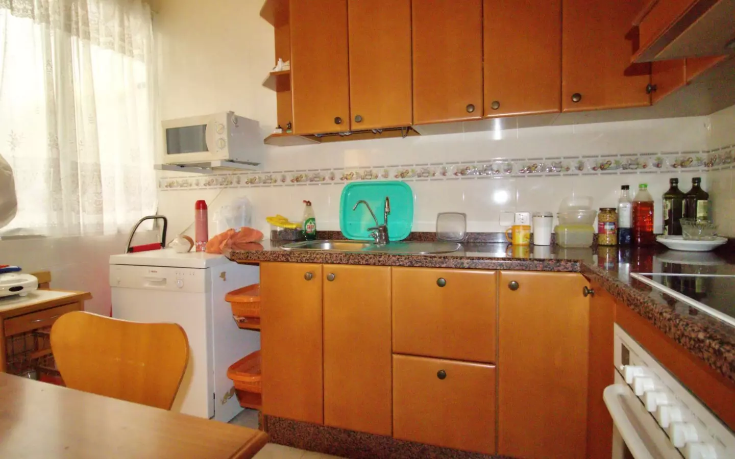3-bedroom Apartment In Alicante, Spain (107 M²)
