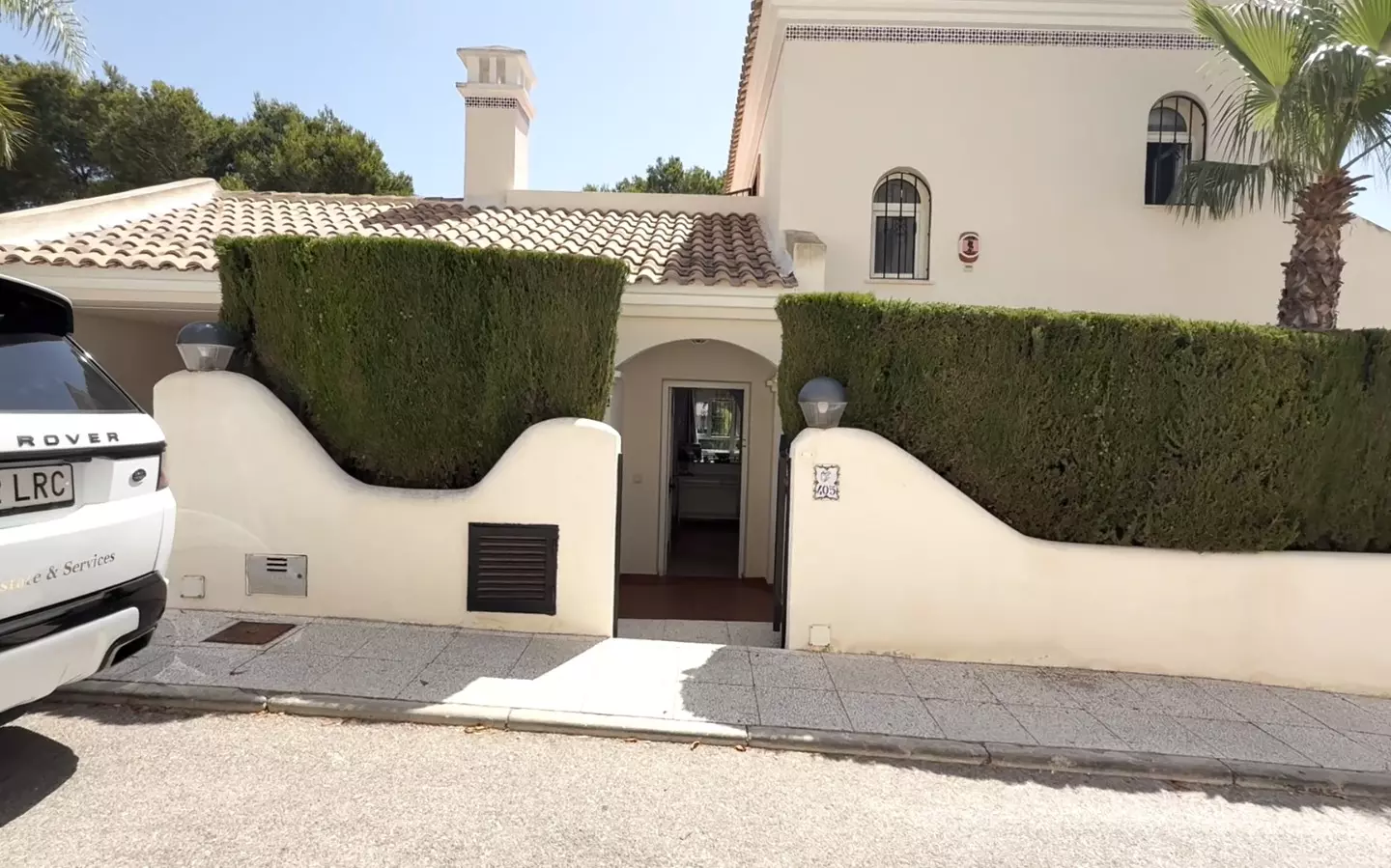 4-bedroom Villa In Orihuela, Spain (137 M²)