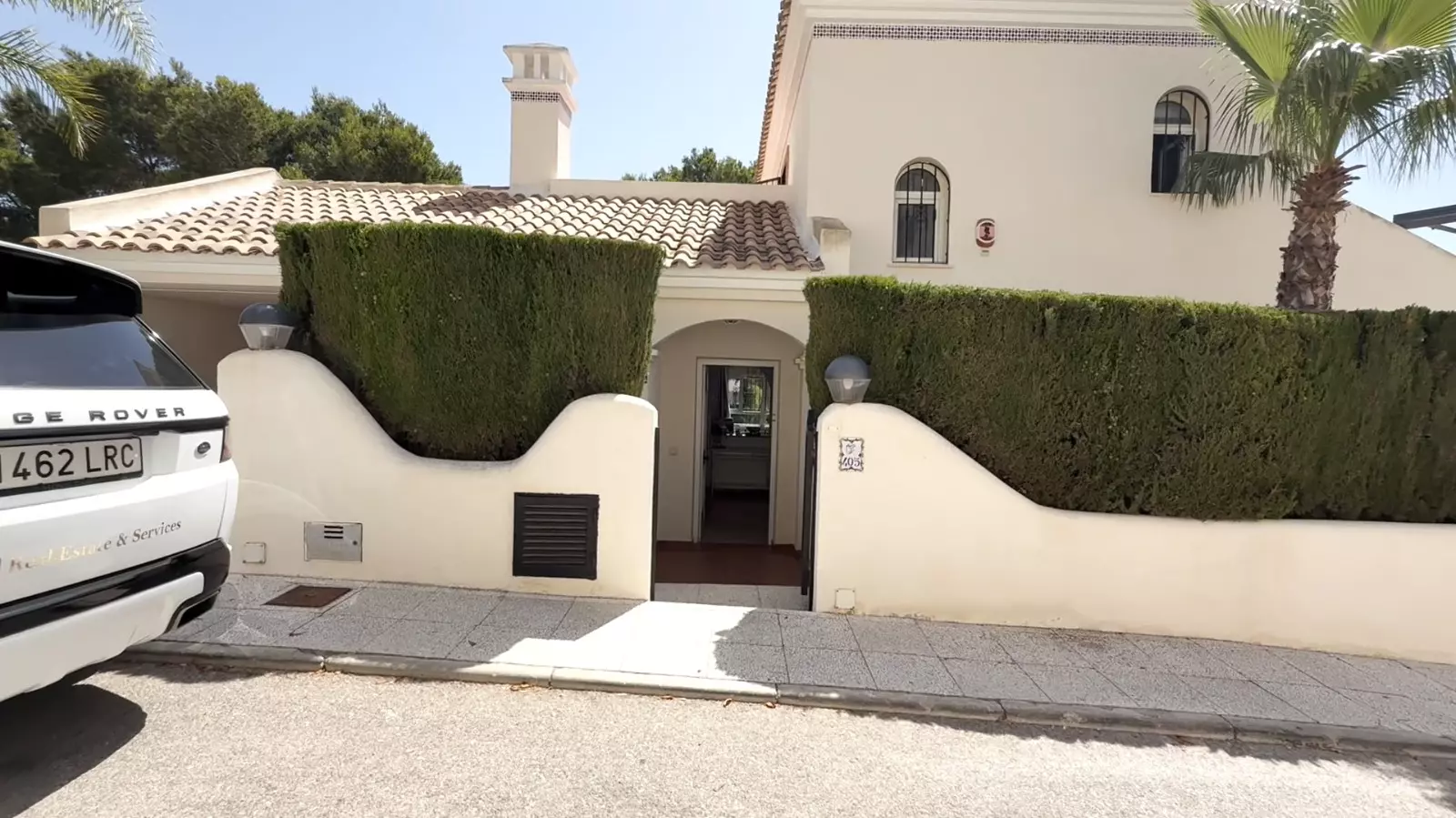 4-bedroom Villa In Orihuela, Spain (137 M²)
