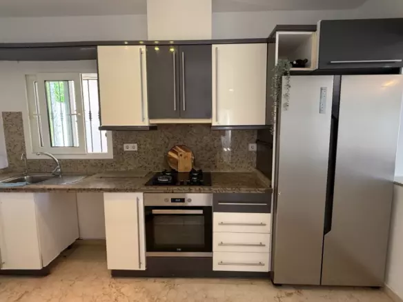 4-bedroom Villa In Orihuela, Spain (137 M²)
