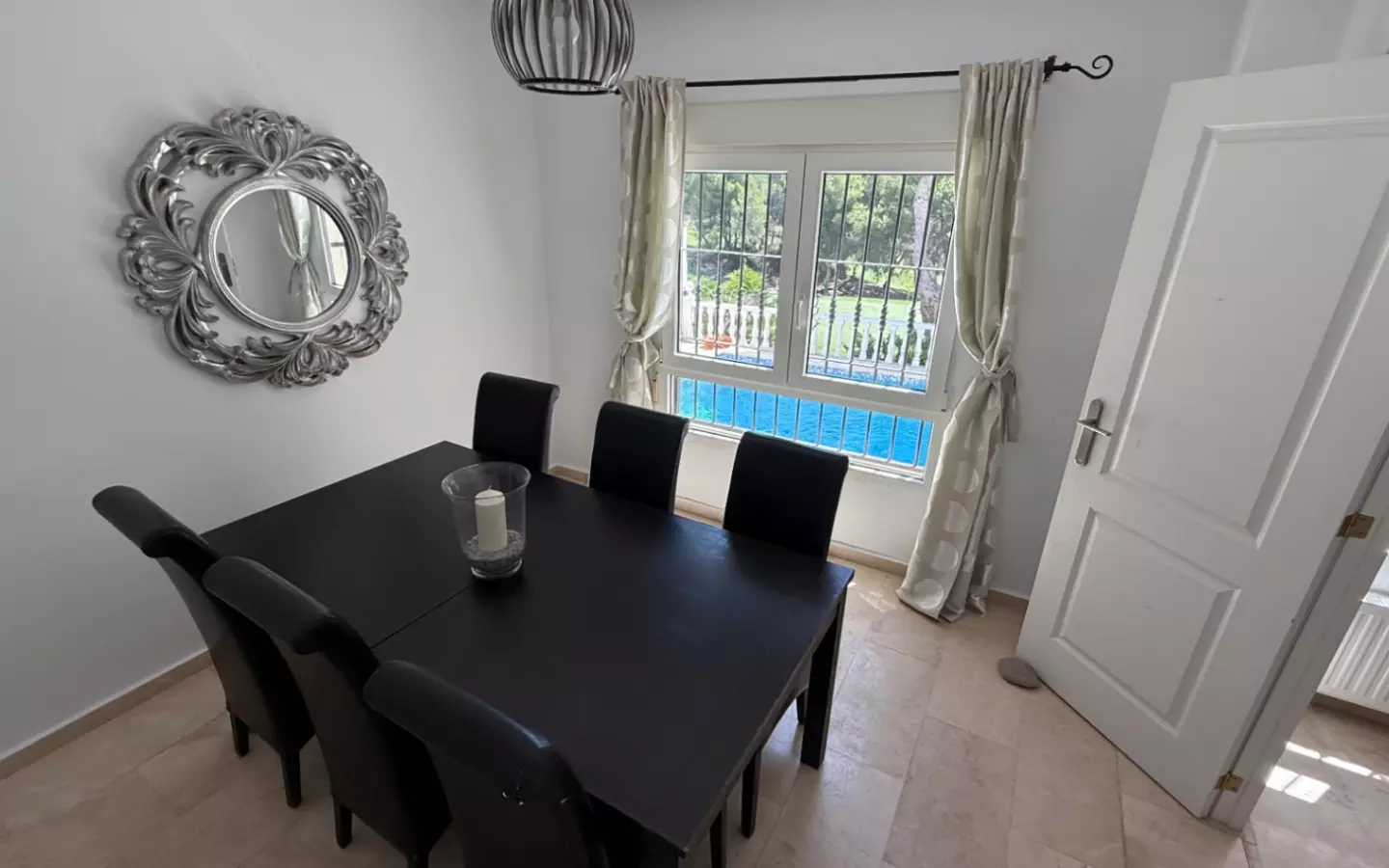 4-bedroom Villa In Orihuela, Spain (137 M²)