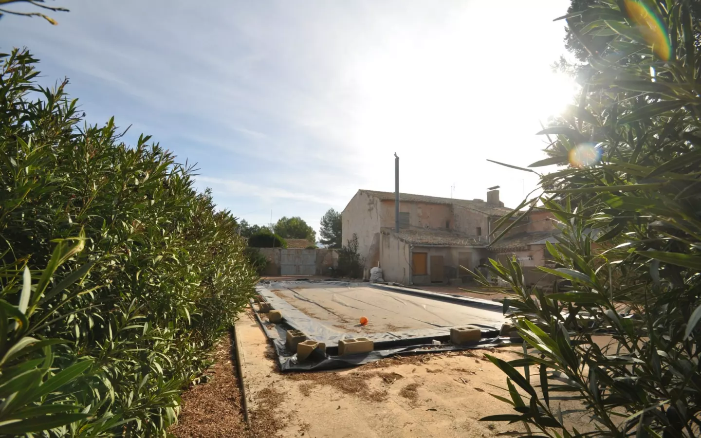 7-bedroom Town House In Pinoso, Spain (613 M²)