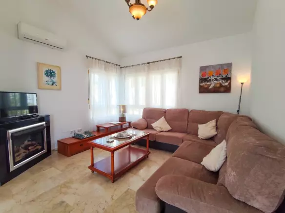 3-bedroom Villa In Villamartin, Spain (110 M²)