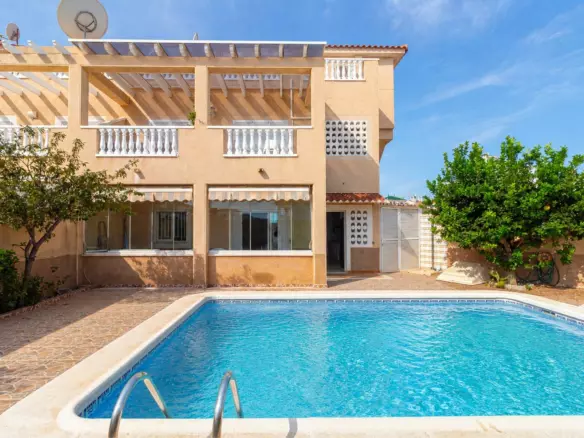 3-bedroom Bungalow In Orihuela Costa, Spain (101 M²)