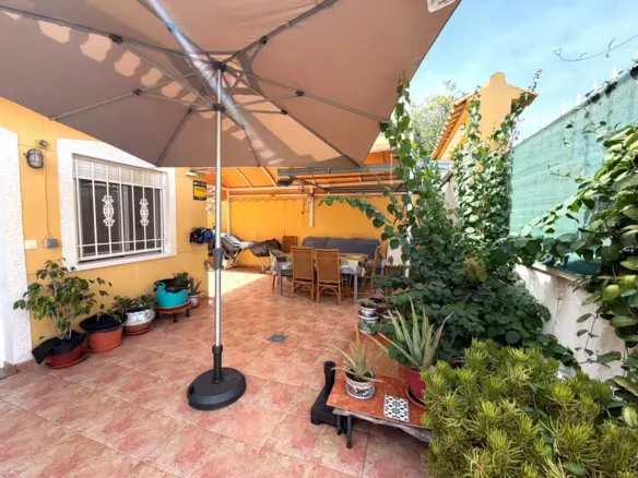 3-bedroom Bungalow In Torrevieja, Spain (80 M²)
