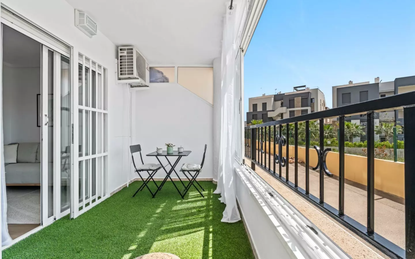 2-bedroom Apartment In Orihuela Costa, Spain (68 M²)