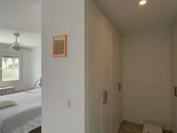 2-bedroom Semi In Torrevieja, Spain (130 M²)