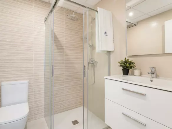 3-bedroom Penthouse In Torrevieja, Spain (85 M²)