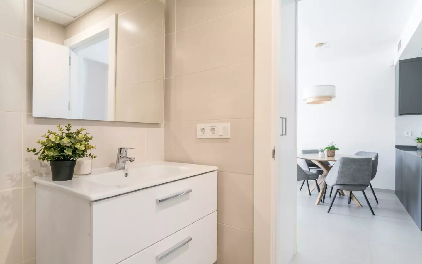 3-bedroom Penthouse In Torrevieja, Spain (85 M²)
