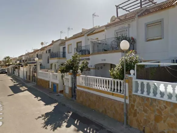 2-bedroom Bungalow In Torrevieja, Spain (55 M²)