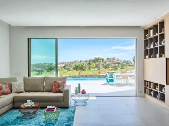 4-bedroom House In Orihuela Costa, Spain (200 M²)
