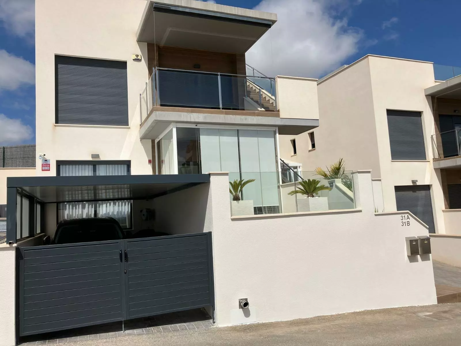 2-bedroom Bungalow In San Miguel De Salinas, Spain (135 M²)