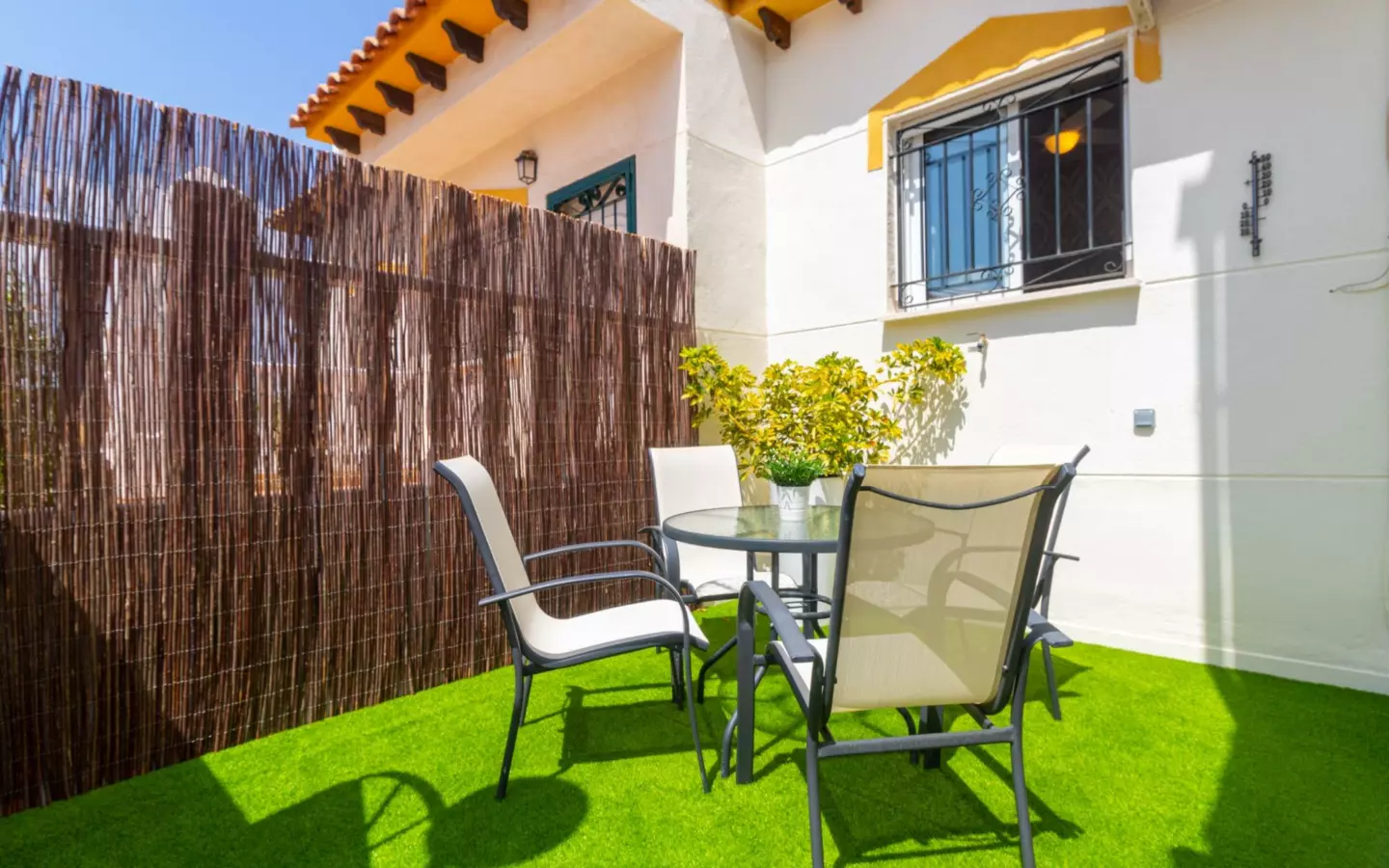3-bedroom Townhouse In Torrevieja, Spain (85 M²)