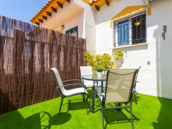 3-bedroom Townhouse In Torrevieja, Spain (85 M²)