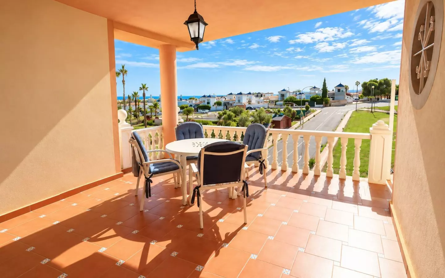 2-bedroom Apartment In Torrevieja, Spain (75 M²)