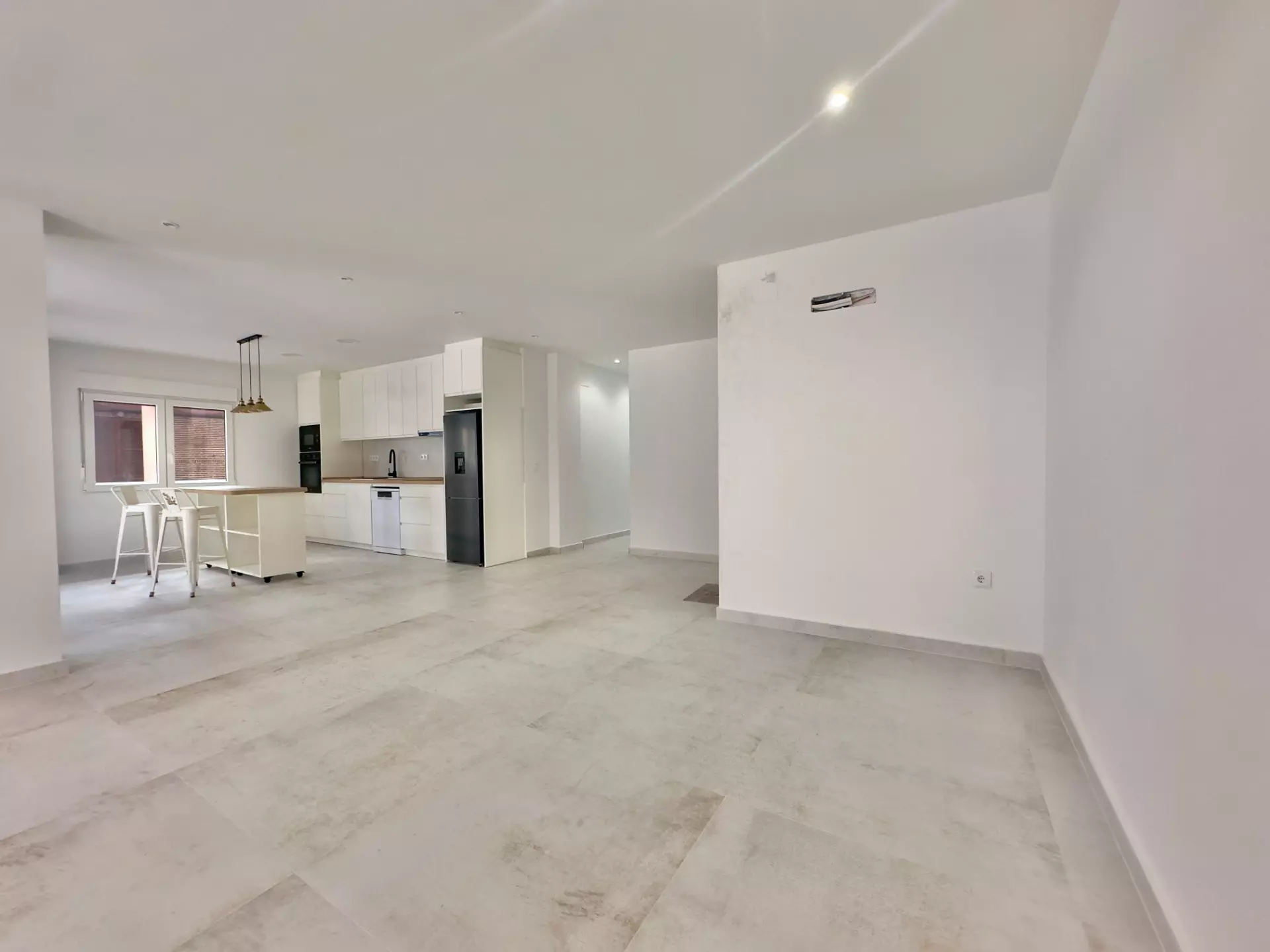 3-bedroom Apartment In Torrevieja, Spain (150 M²)