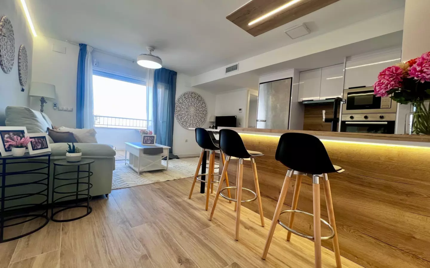 3-bedroom Apartment In Torrevieja, Spain (75 M²)