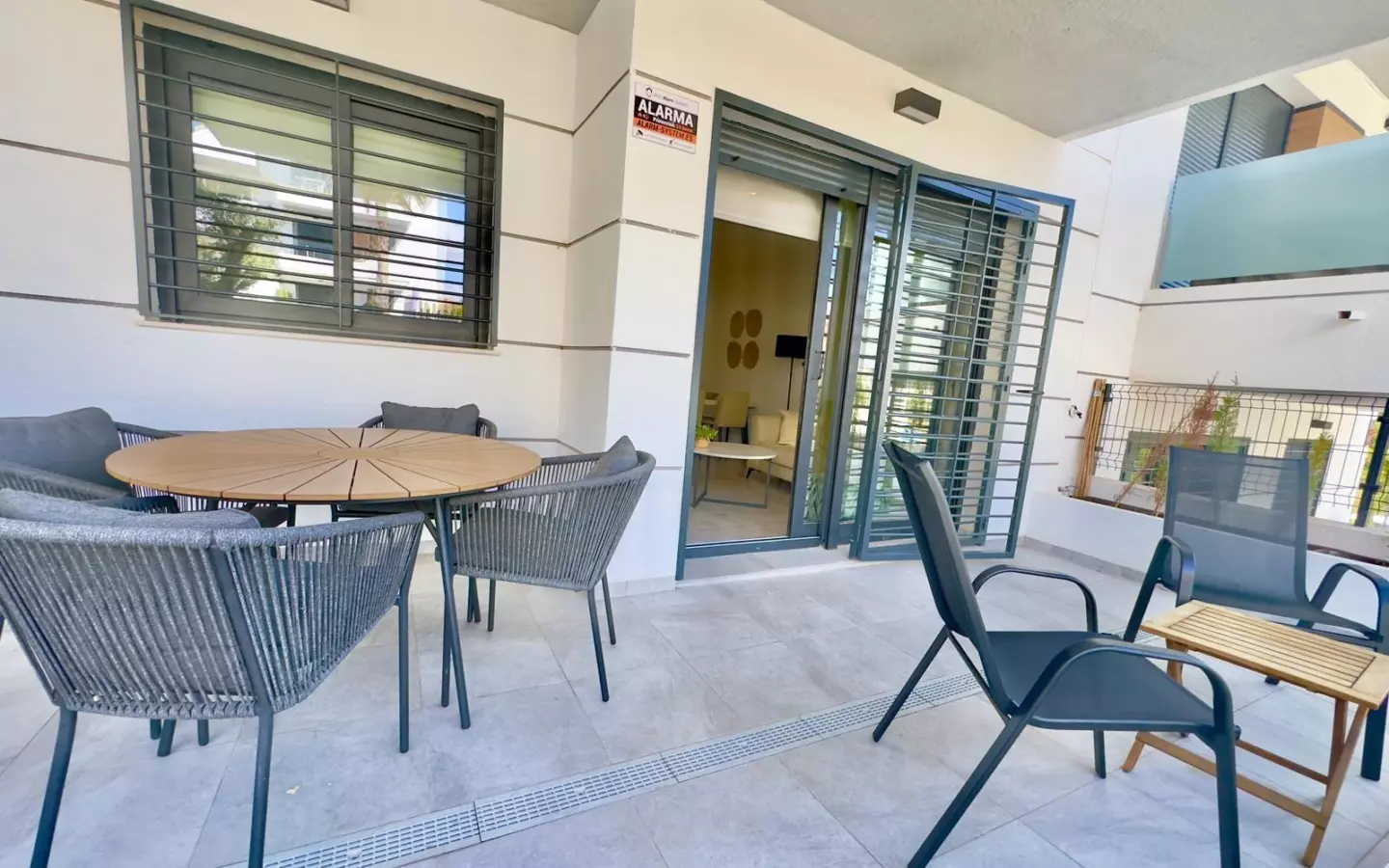 2-bedroom Apartment In Orihuela Costa, Spain (73 M²)