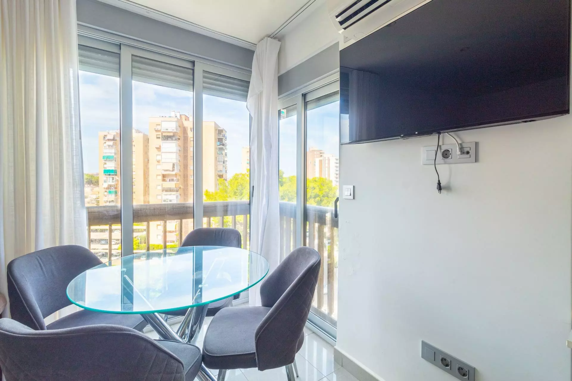 1-bedroom Apartment In Orihuela Costa, Spain (47 M²)