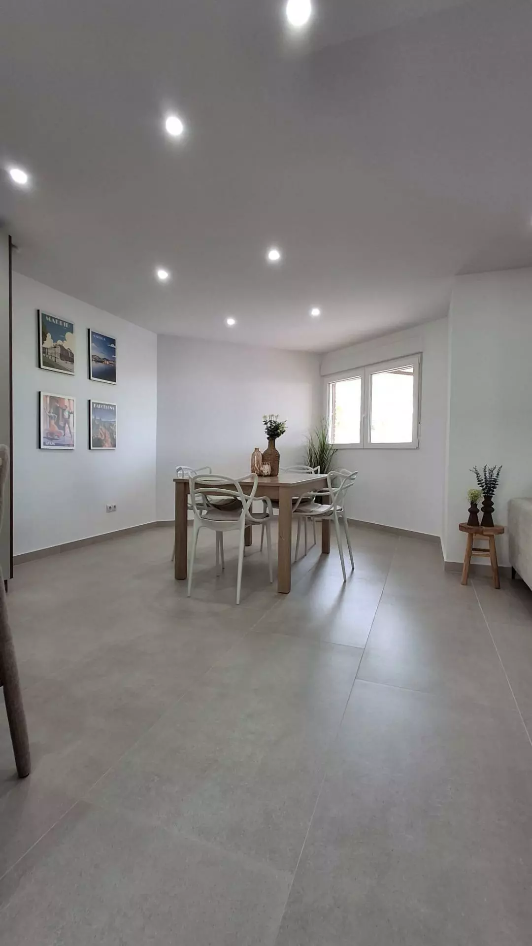 2-bedroom Apartment In Torrevieja, Spain (105 M²)