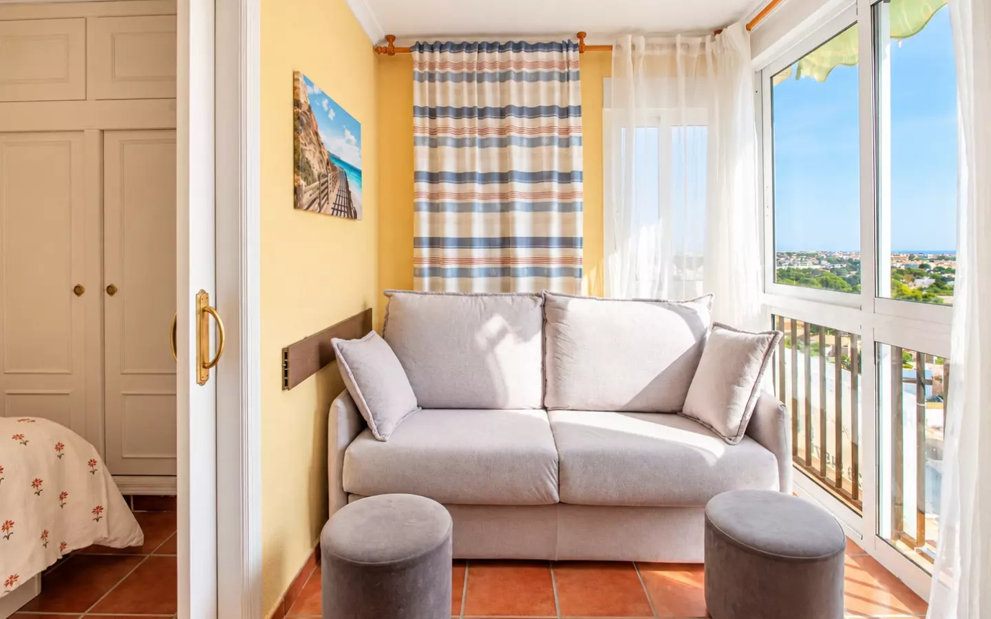 1-bedroom Apartment In Orihuela Costa, Spain (42 M²)
