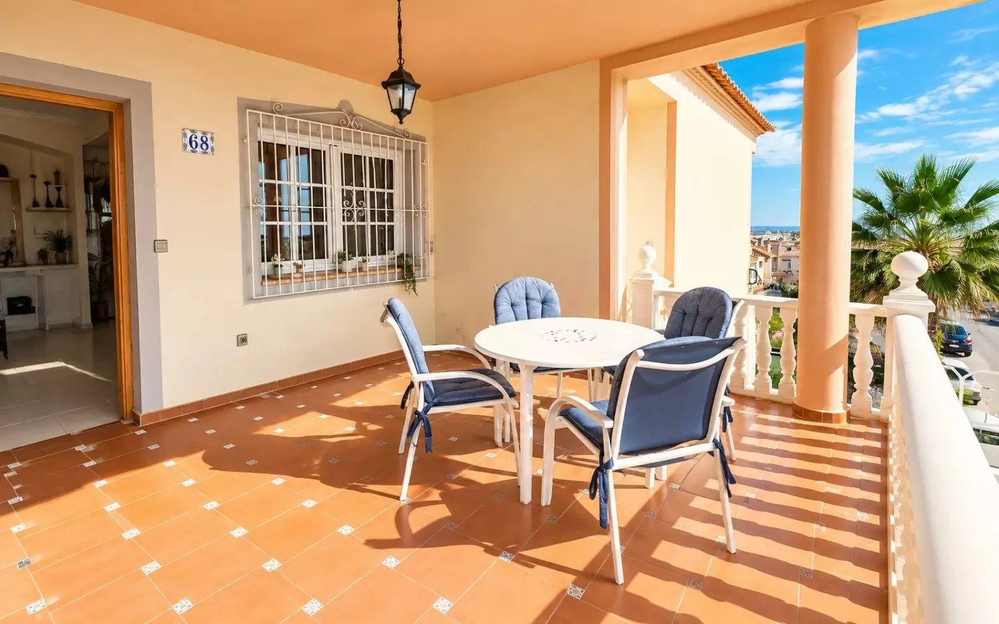 2-bedroom Apartment In Torrevieja, Spain (75 M²)