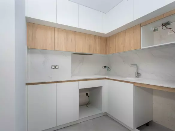 2-bedroom Apartment In Torrevieja, Spain (83 M²)