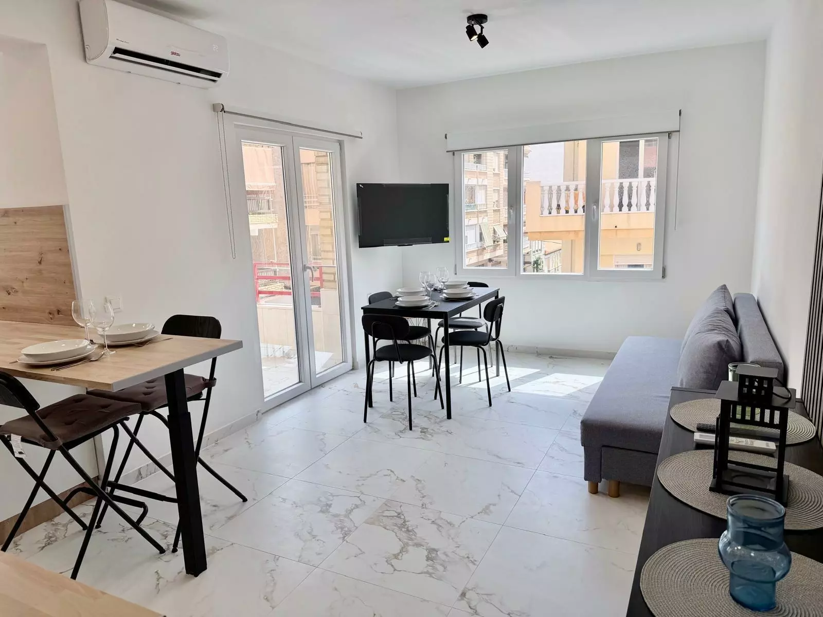 2-bedroom Apartment In Torrevieja, Spain (64 M²)