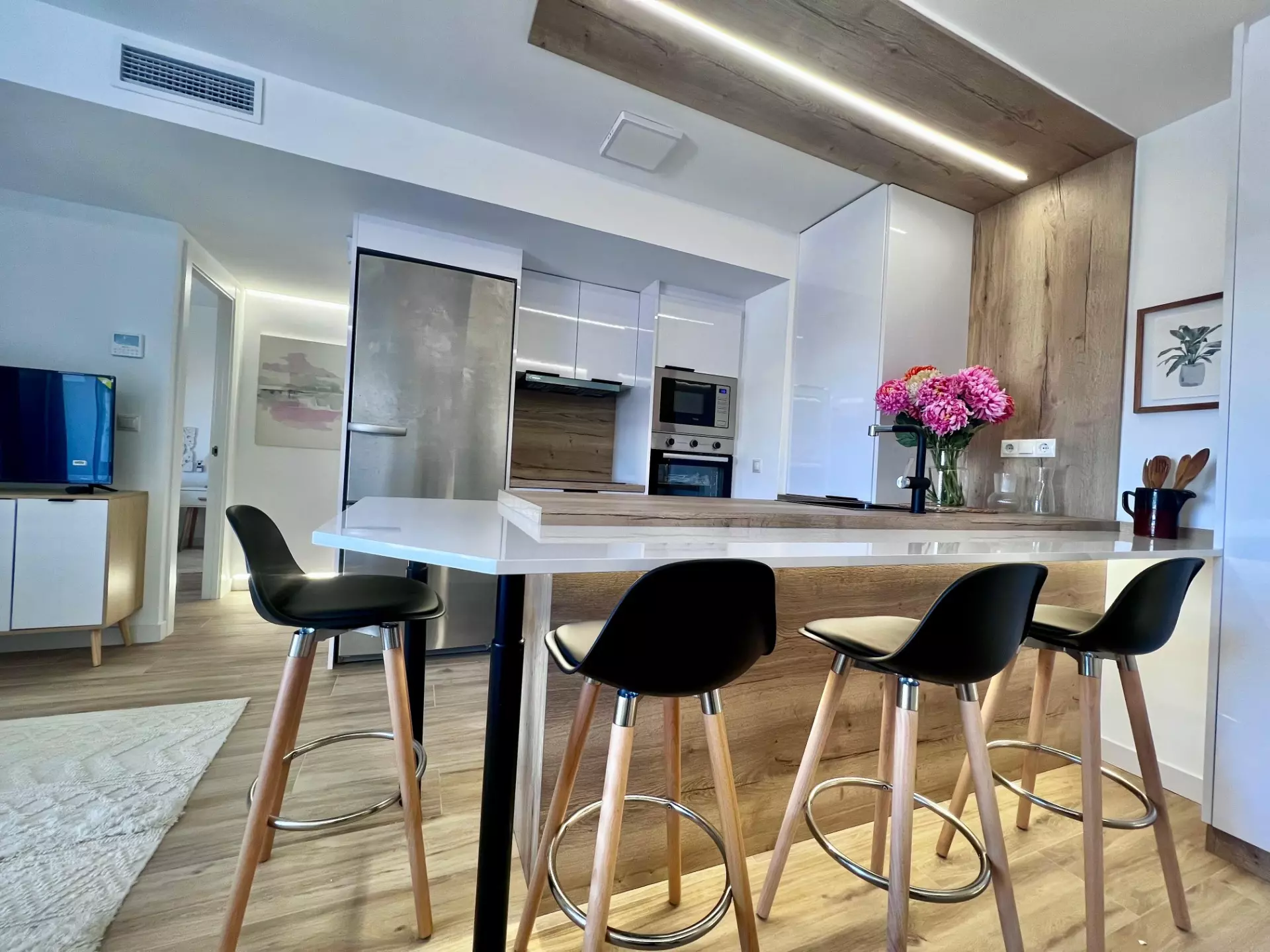 3-bedroom Apartment In Torrevieja, Spain (75 M²)