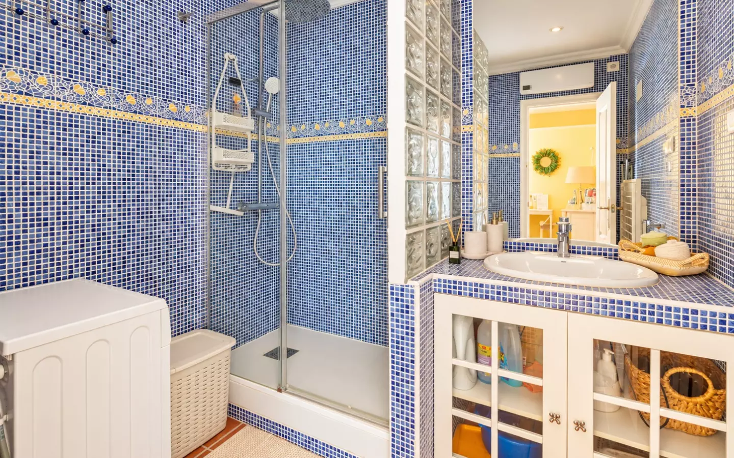 1-bedroom Apartment In Orihuela Costa, Spain (42 M²)