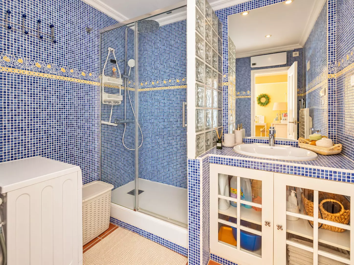 1-bedroom Apartment In Orihuela Costa, Spain (42 M²)