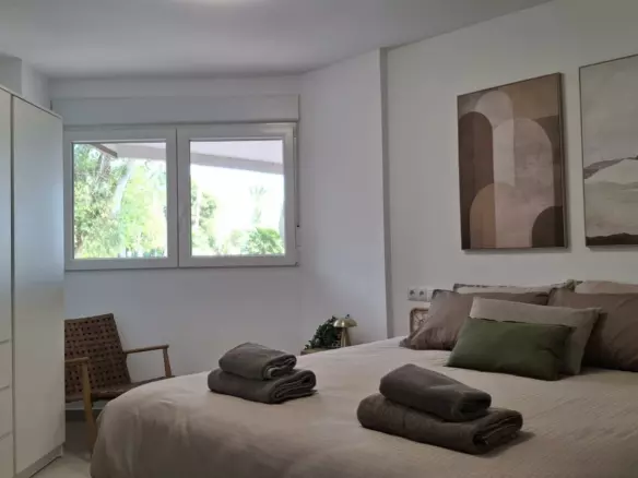 2-bedroom Apartment In Torrevieja, Spain (105 M²)