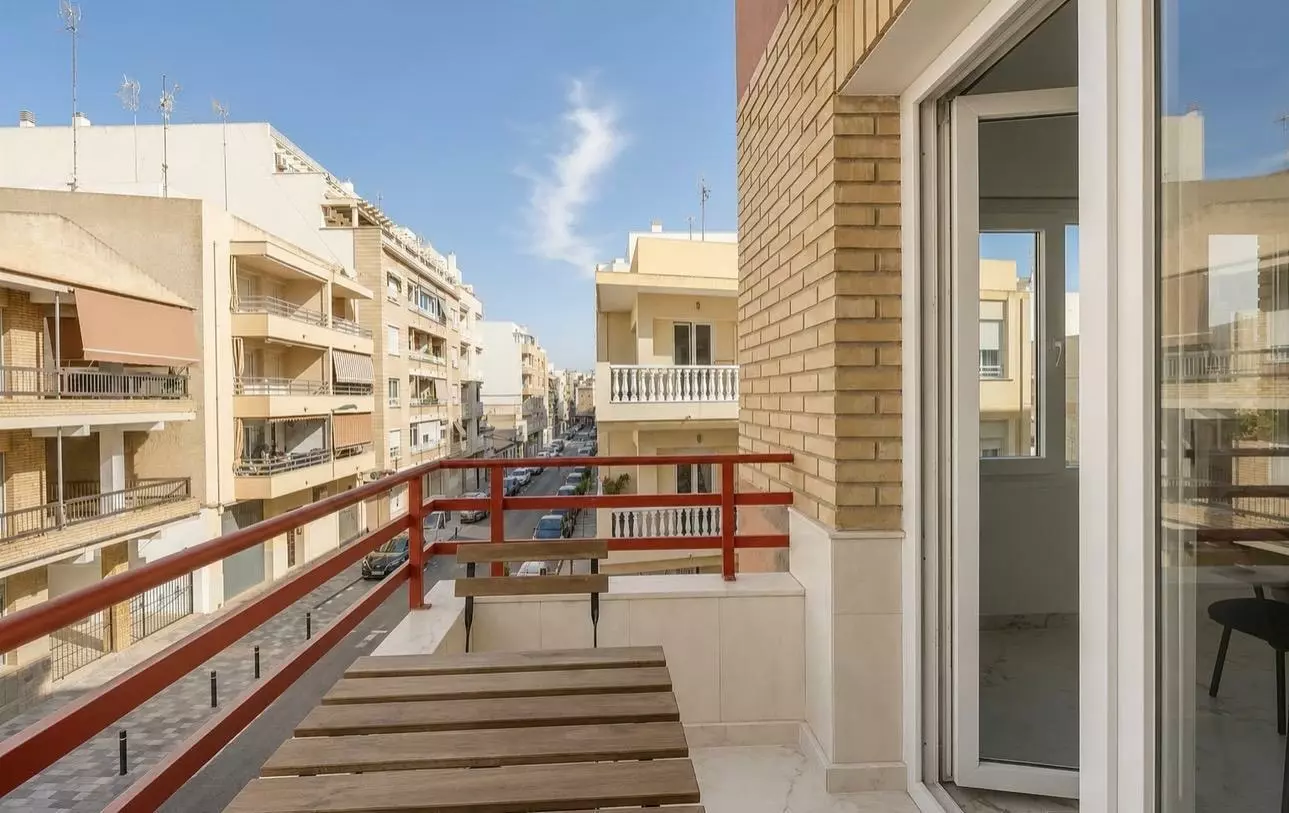 2-bedroom Apartment In Torrevieja, Spain (64 M²)