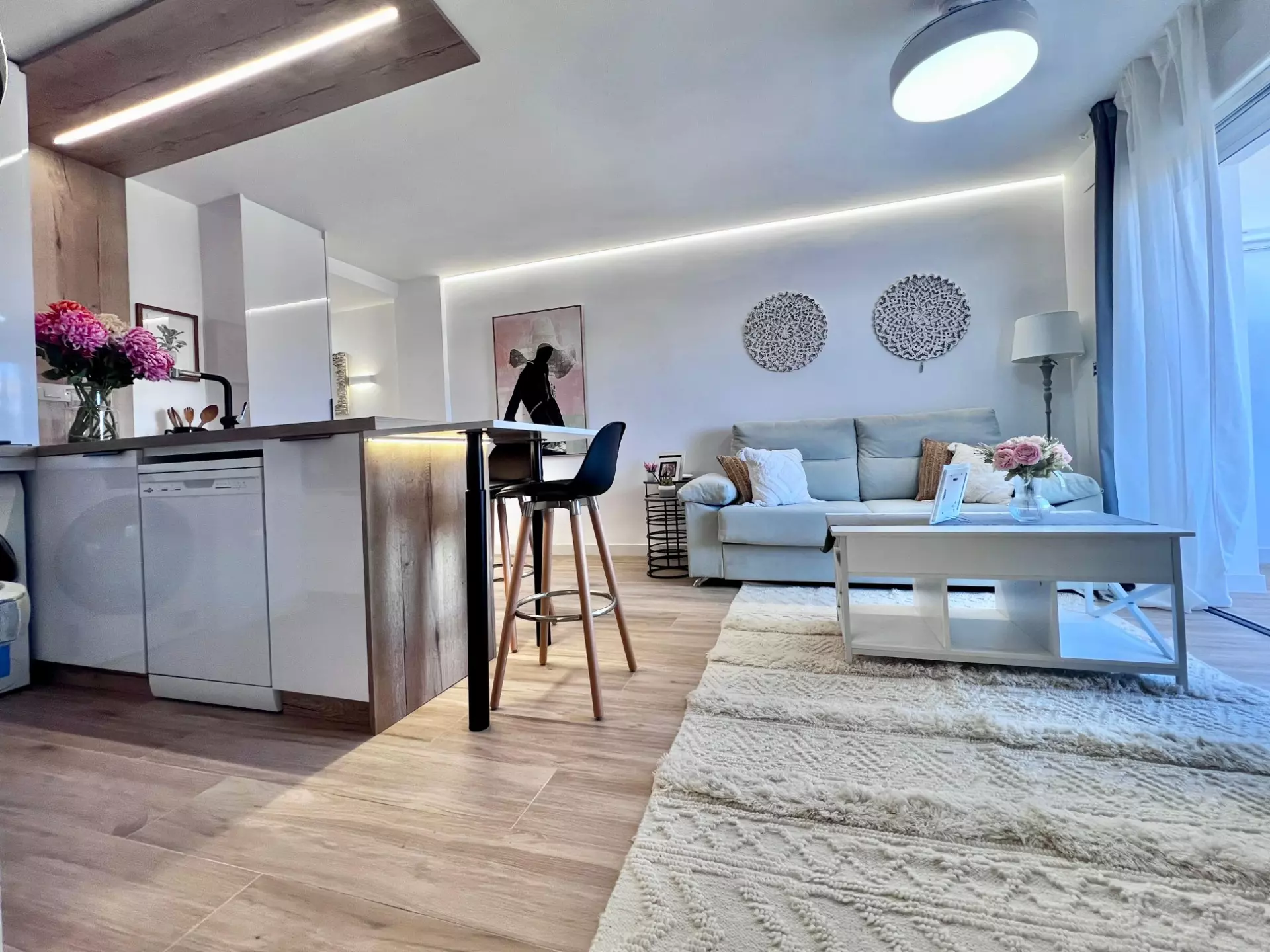 3-bedroom Apartment In Torrevieja, Spain (75 M²)