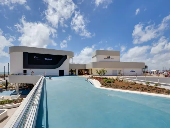 3-bedroom Penthouse In Torrevieja, Spain