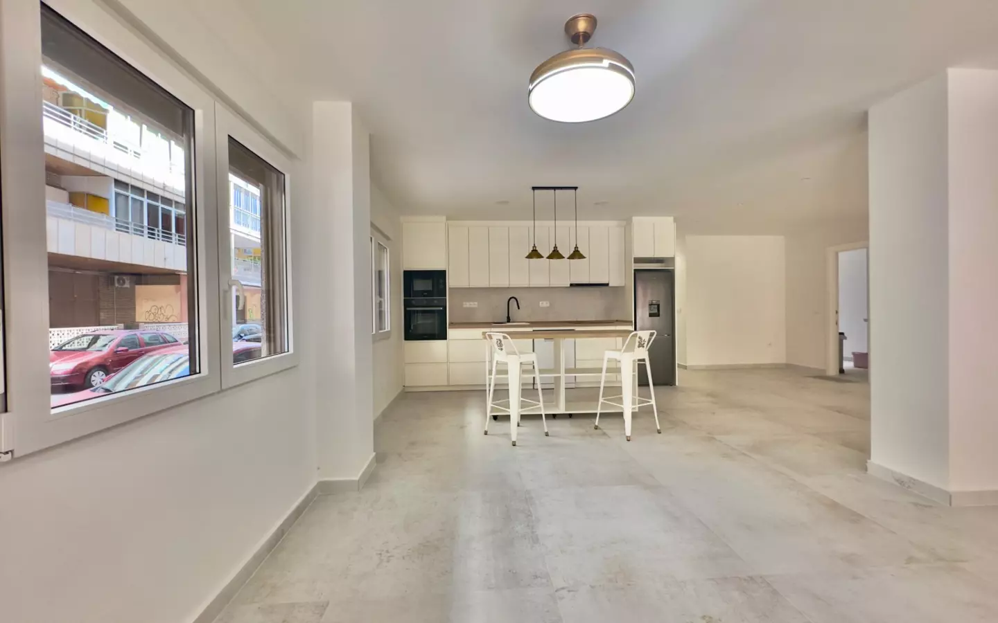 3-bedroom Apartment In Torrevieja, Spain (150 M²)