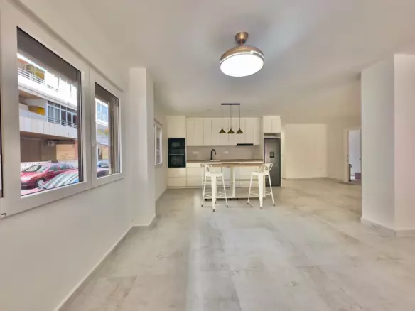 3-bedroom Apartment In Torrevieja, Spain (150 M²)