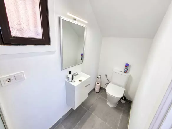 2-bedroom Villa In Villamartin, Spain (77 M²)