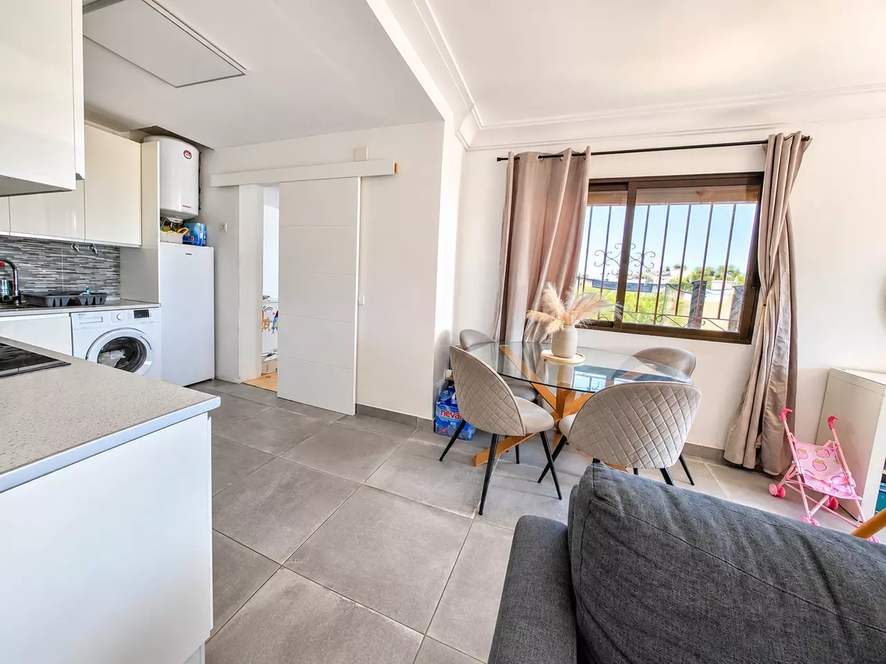 2-bedroom Villa In Villamartin, Spain (77 M²)