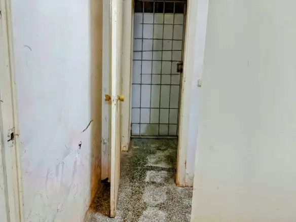 1-bedroom Warehouse In Benidorm, Spain (225 M²)