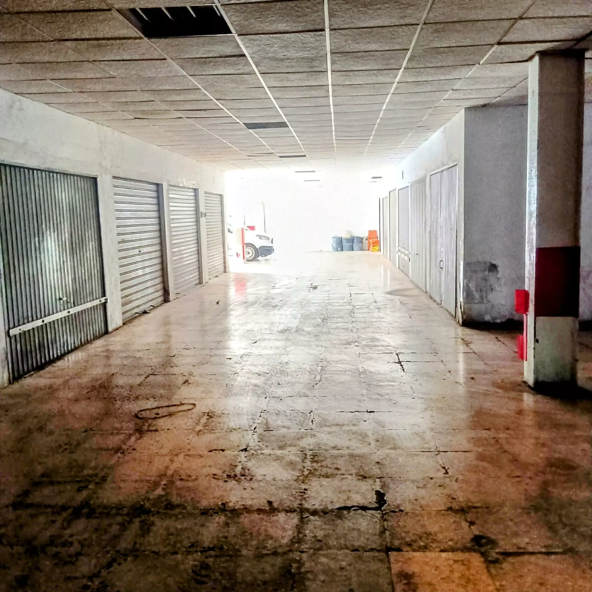 1-bedroom Warehouse In Benidorm, Spain (225 M²)