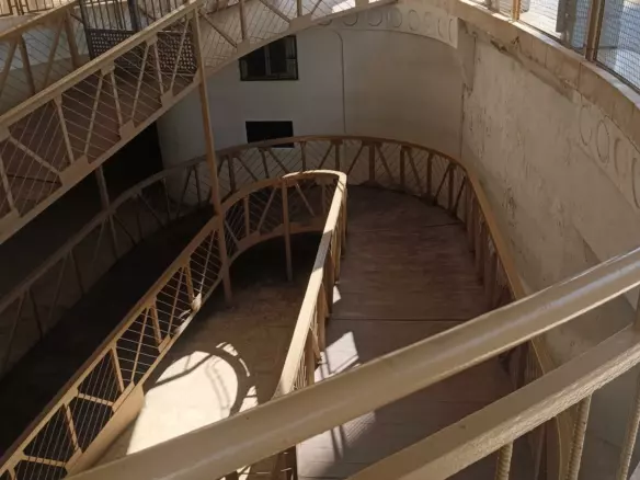 1-bedroom Warehouse In Benidorm, Spain (225 M²)