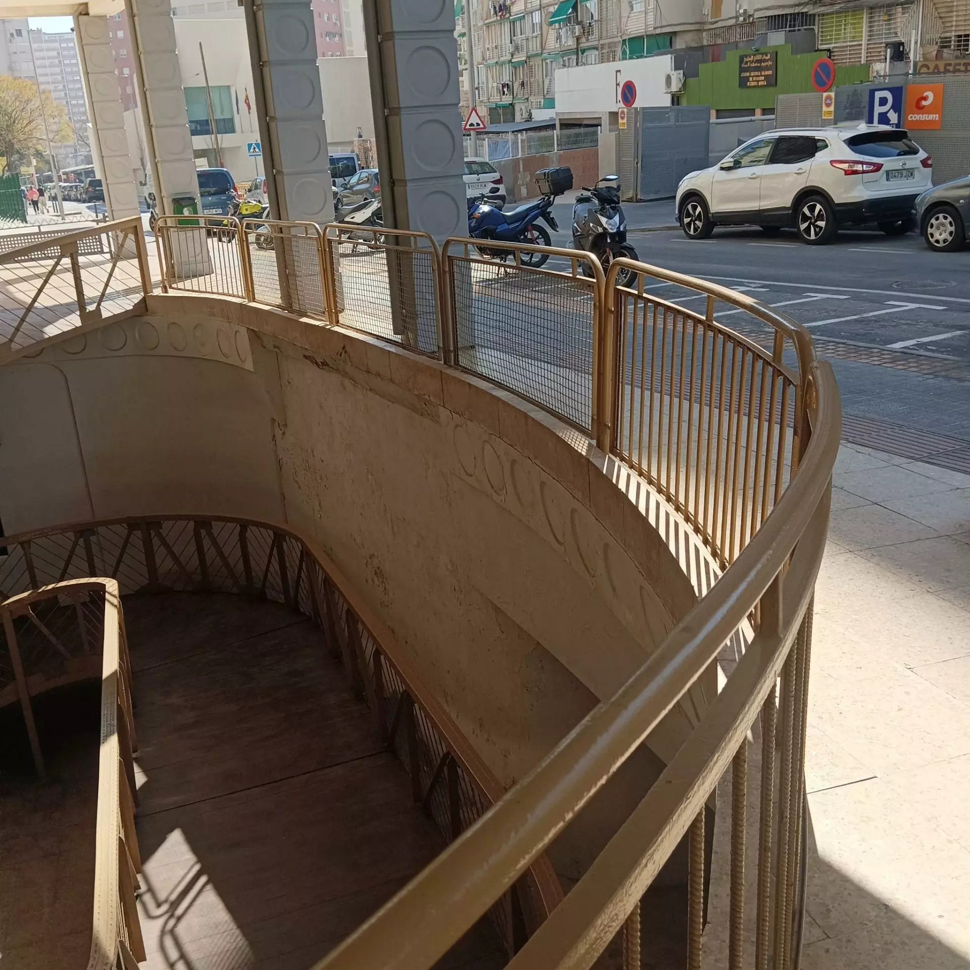 1-bedroom Warehouse In Benidorm, Spain (225 M²)